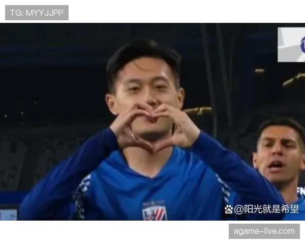 蒋圣龙赛场上冷静无比，下了场秒变“买买买狂魔”网友表示太反差了