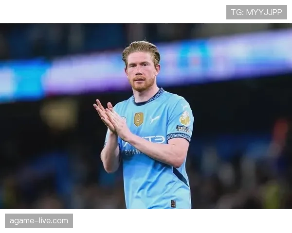 德布劳内与哈维中场能力对比：组织方式与比赛影响力差异